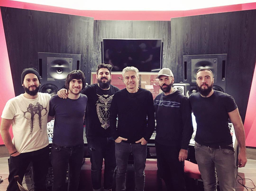 http://www.rockcontest.it/wp-content/uploads/2016/12/Ligabue-con-Amarcord_6.12.2016_Zoo-Studio.jpg