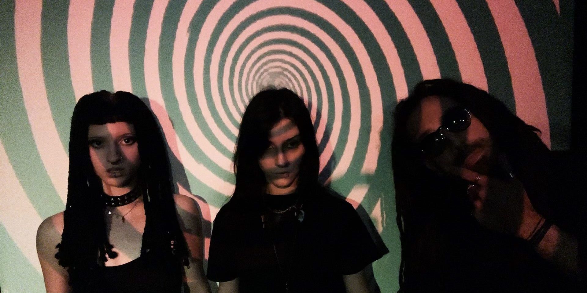 Frank Dd & The Sisterz-1